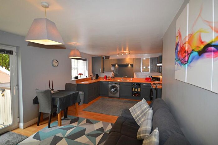 2 Bedroom Flat To Rent In Blenheim Square, Lincoln, LN1