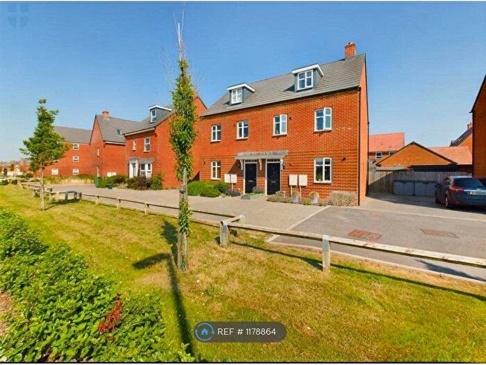 3 Bedroom Semi-Detached House To Rent In Emerald Way, Broughton, Aylesbury, HP22