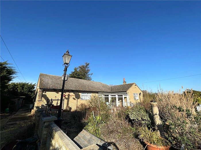 3 Bedroom Bungalow For Sale In Willow Farm Bungalow, Bedford Road, Sandy, SG19