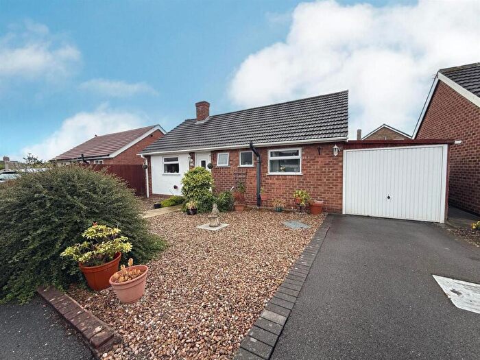 2 Bedroom Bungalow For Sale In The Pingle, Spondon, Derby, DE21