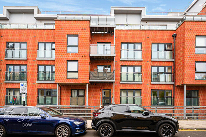 1 Bedroom Apartment For Sale In Ordell Road, London, E3