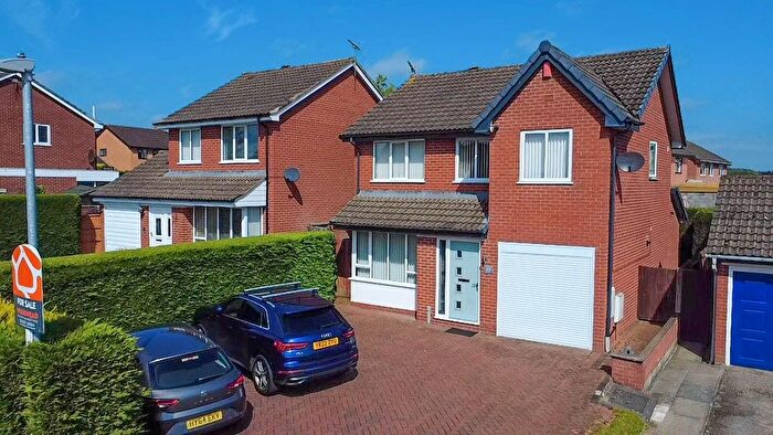 4 Bedroom Detached House For Sale In Balmoral Crescent, Oswestry, SY11