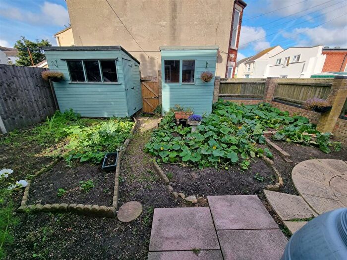 3 Bedroom End Of Terrace House For Sale In Nile Road, Gorleston, NR31