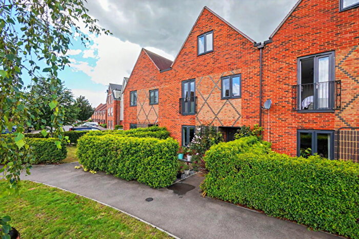 4 Bedroom Terraced House For Sale In De Havilland Walk, Horsted Park, Chatham, ME4