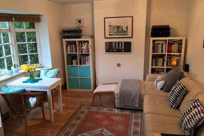 1 Bedroom Flat To Rent In Neale Close, East Finchley, London, N2