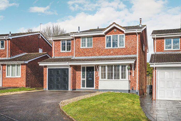 4 Bedroom Detached House For Sale In Regis Close, Oakwood, Derby, DE21