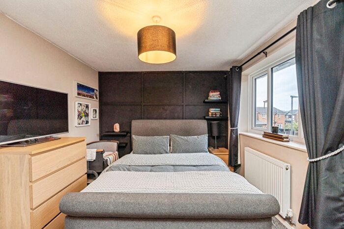 3 Bedroom Semi-detached House For Sale In Eggar Close, Manchester, M29