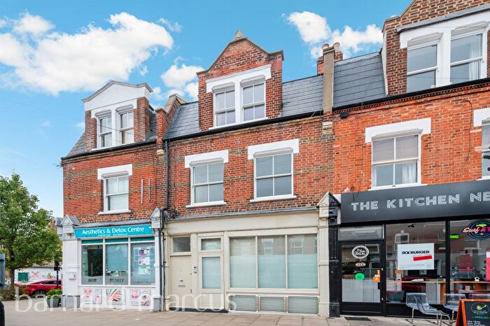 2 Bedroom Flat For Sale In Acton Lane, London, W4