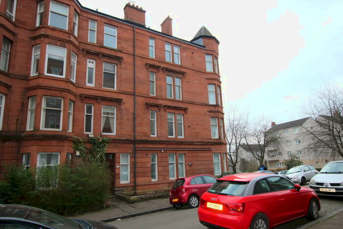 2 Bedroom Flat To Rent In Laurel Street, Partick, G11