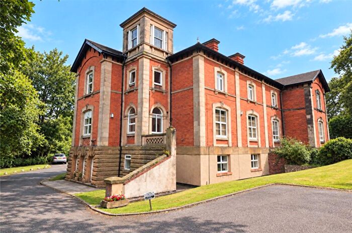 2 Bedroom Apartment For Sale In Devonshire Place, Prenton, Wirral, CH43