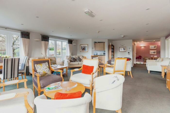 1 Bedroom Retirement Property For Sale In Coronation Road, Ware, SG12