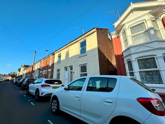 3 Bedroom House To Rent In Wisborough Road, Southsea, PO5