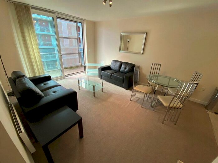 2 Bedroom Apartment To Rent In Spectrum Block, Blackfriars Road, Manchester City Centre, Salford, M3