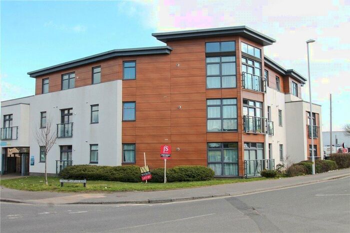 2 Bedroom Flat To Rent In Dominion Road, Worthing, BN14