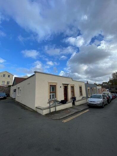 5 Bedroom Terraced House To Rent In Evans Road, Redland, Bristol, BS6