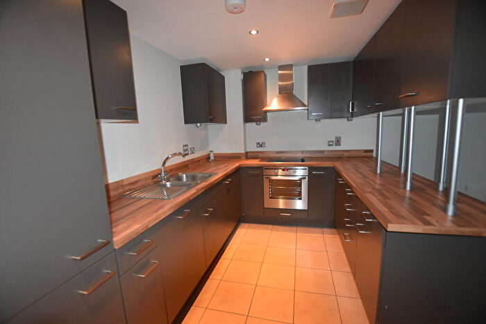 2 Bedroom Apartment To Rent In Hengham House, Bury St. Edmunds, IP33