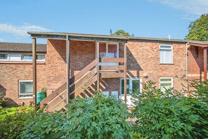 1 Bedroom Maisonette For Sale In Downing Close, Ipswich, IP2