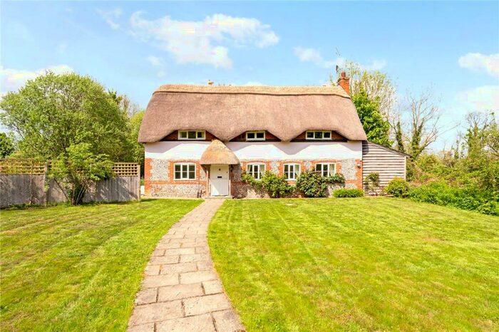 2 Bedroom Detached House For Sale In Gaters Lane, Winterbourne Dauntsey, Salisbury, SP4