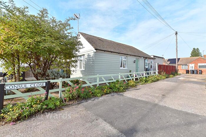 1 Bedroom Detached Bungalow For Sale In Bentley Avenue, Herne Bay, Kent, CT6
