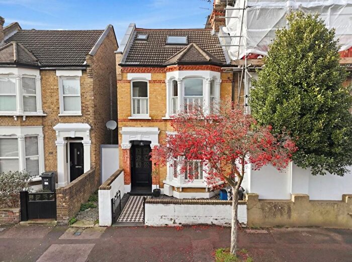 4 Bedroom Property For Sale In Chaucer Road, Wanstead, E11