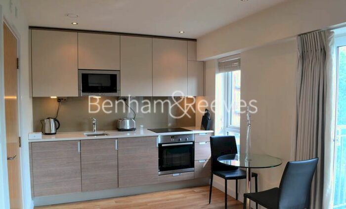 Studio To Rent In Aerodrome Road, Colindale, NW9