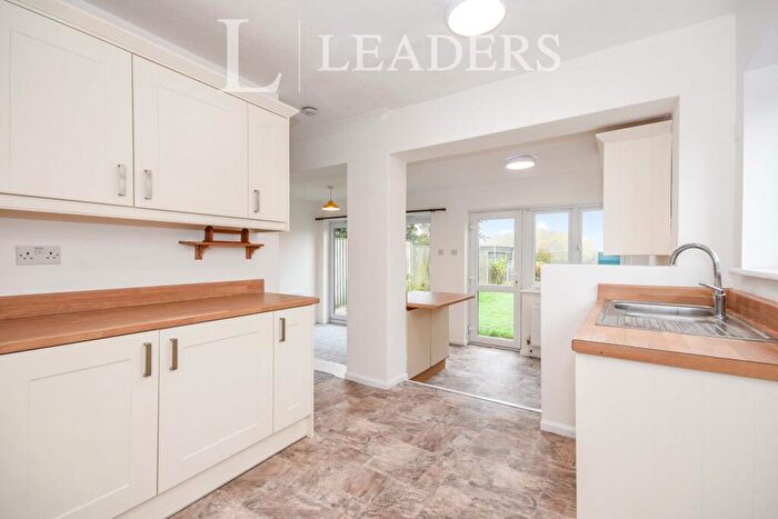 3 Bedroom Property To Rent In The Rise, Eigh Ash Green, CO6