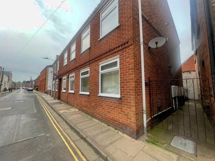1 Bedroom Flat To Rent In Gospelgate, Louth, LN11