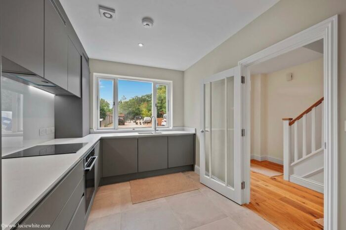 3 Bedroom House To Rent In Lovelace Gardens, Surbiton, KT6