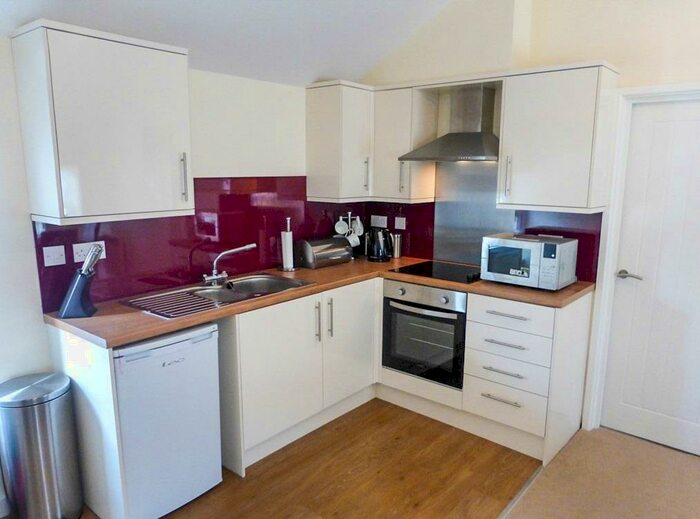 1 Bedroom Apartment To Rent In Windway Road, Cardiff, CF5