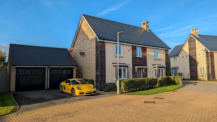 5 Bedroom Detached House To Rent In Great Blakelands, Marston Moretaine, Bedford MK43