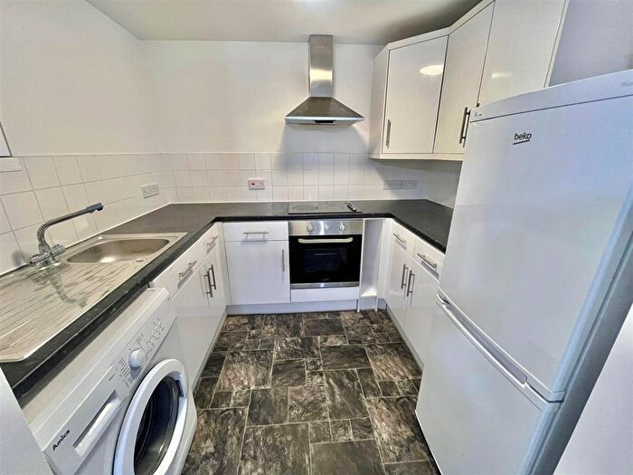 1 Bedroom Apartment To Rent In Short Stairs, Nottingham, NG1