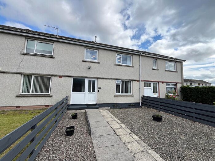 3 Bedroom Terraced House For Sale In Wyvis Place, Inverness, IV3