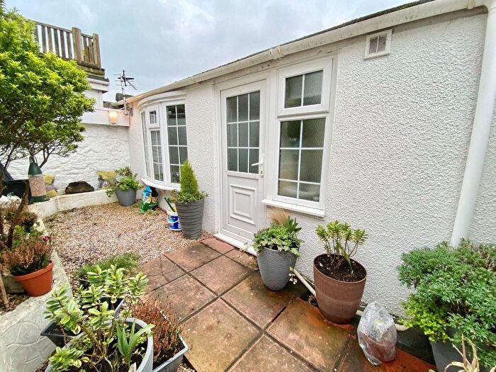 Studio To Rent In Albany House, Park Hill Road, Torquay, TQ1