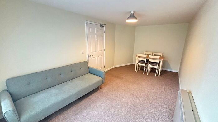2 Bedroom Property To Rent In Pudding Chare, Newcastle Upon Tyne, NE1