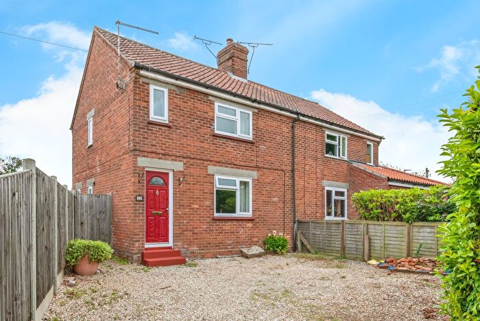 3 Bedroom Semi-Detached House For Sale In Morris Road, North Walsham, NR28