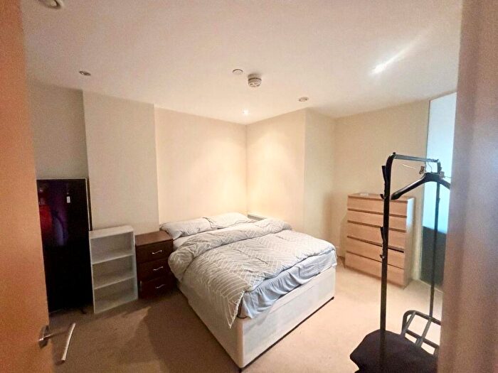 2 Bedroom Barn Conversion To Rent In The Litmus Building, City Centre, NG1