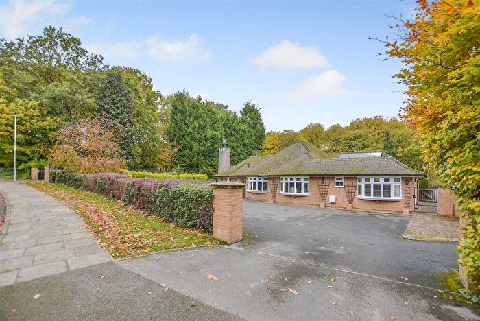 4 Bedroom Detached Bungalow For Sale In North Park, Mansfield, NG18