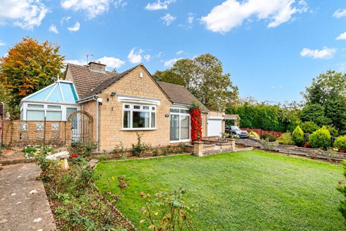 3 Bedroom Detached Bungalow For Sale In Paganhill Lane, Stroud, GL5