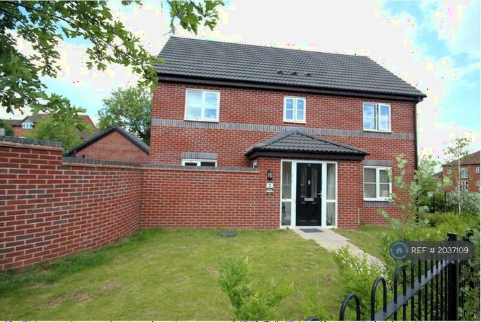 4 Bedroom Detached House To Rent In Emperor Boulevard, Leamington Spa, CV31