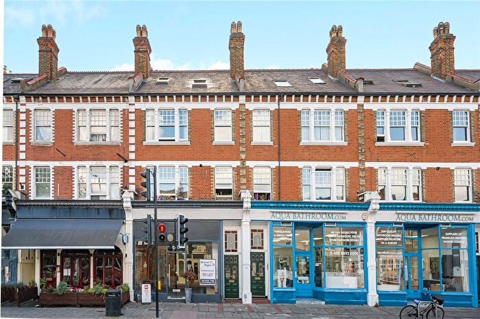 2 Bedroom Flat For Sale In Richmond Road, Twickenham, TW1