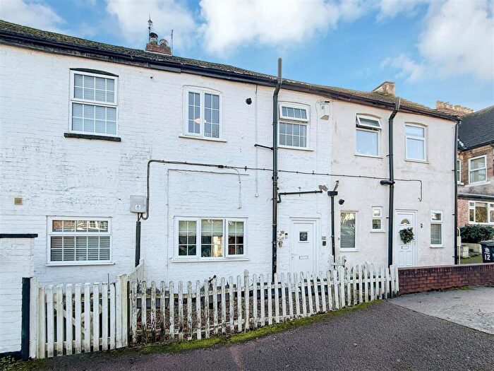 2 Bedroom Terraced House For Sale In Brooklyn Avenue, Burton Joyce, Nottingham, NG14