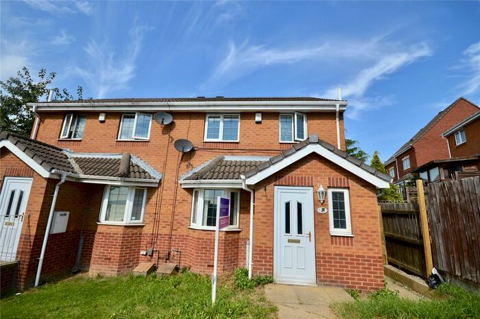 3 Bedroom Semi-Detached House To Rent In Lower Dolcliffe Road, Mexborough, South Yorkshire, S64