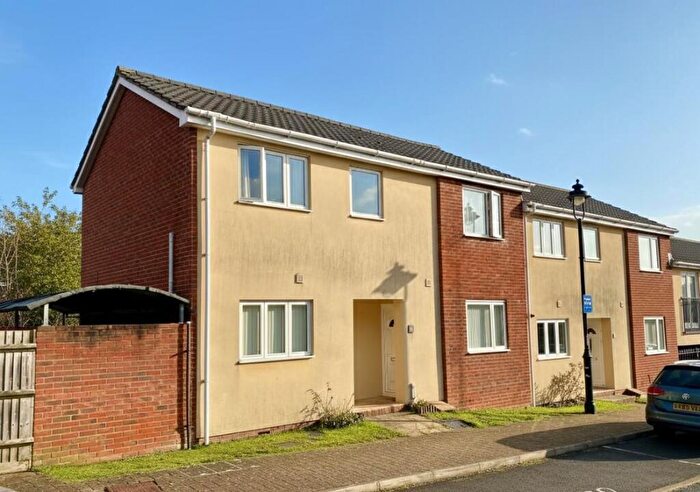 2 Bedroom House To Rent In Dirac Road, Ashley Down, Bristol, BS7