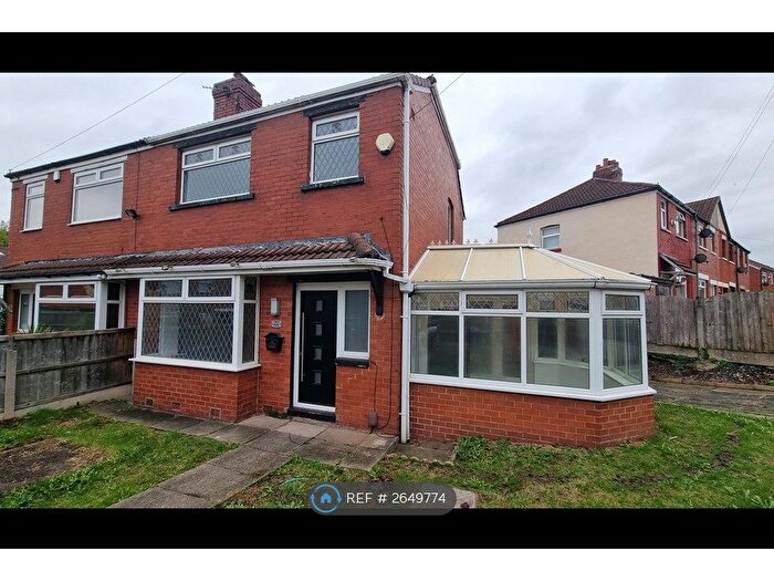 3 Bedroom Semi-Detached House To Rent In Grange Drive, Manchester, M9