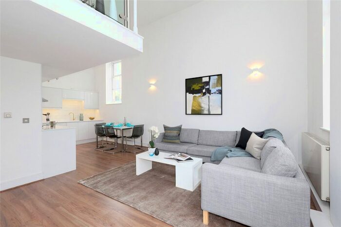 2 Bedroom Flat To Rent In Batchelor Street, Angel, Islington, London, N1