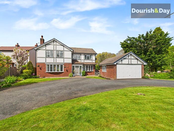 4 Bedroom Detached House For Sale In School Lane, Dunston, ST18