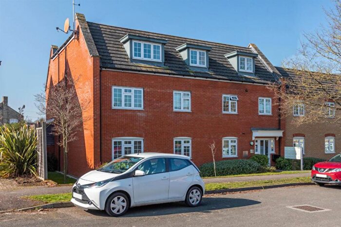 2 Bedroom Apartment To Rent In Sanvignes Court, Baldock, Herts, SG7
