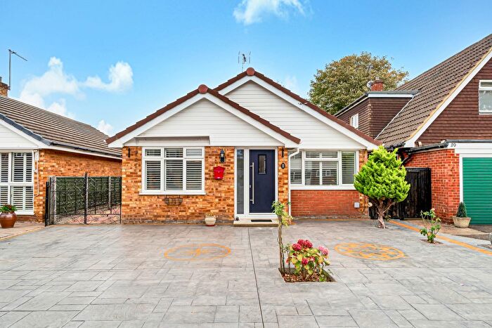 2 Bedroom Detached Bungalow For Sale In Redwood, Egham, TW20