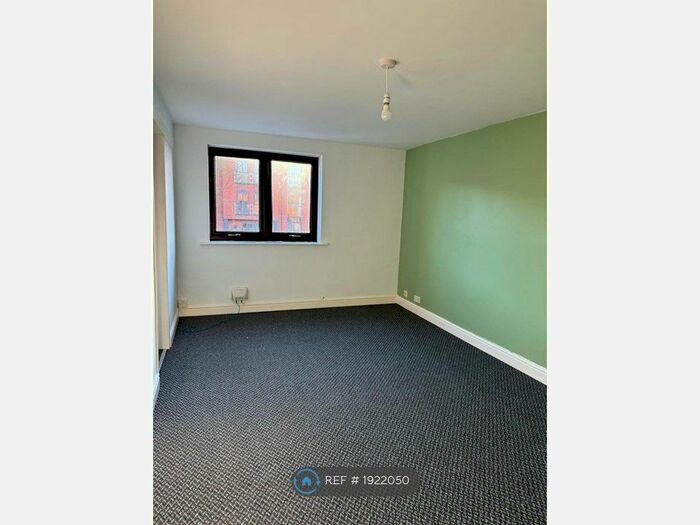 1 Bedroom Flat To Rent In Fish Street, Hull, HU1