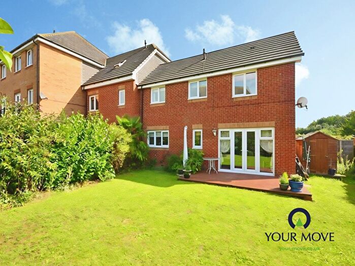 3 Bedroom Terraced House To Rent In Richmond Meech Drive, Kennington, Ashford, Kent, TN24